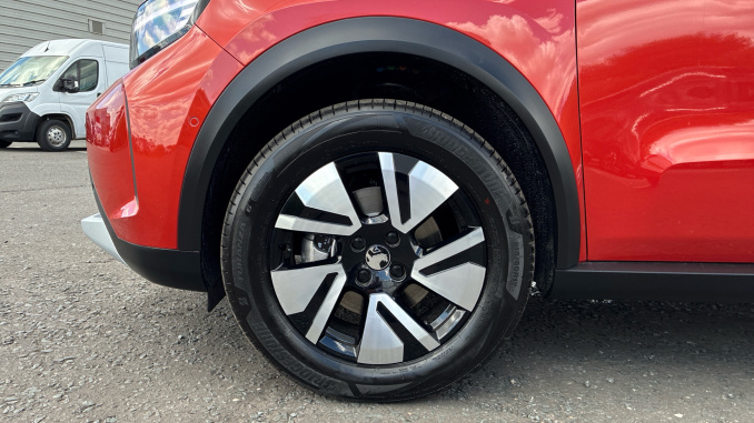 Vauxhall Frontera 1.2 Hybrid [110] Ultimate 5dr e-DCT6 Petrol Estate - Image 7